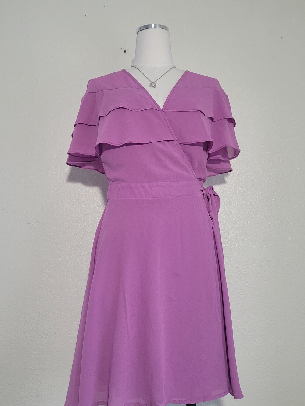 NWT Entro Bright Purple Fluttery Layered Short Sleeve Faux Wrap Dress Medium